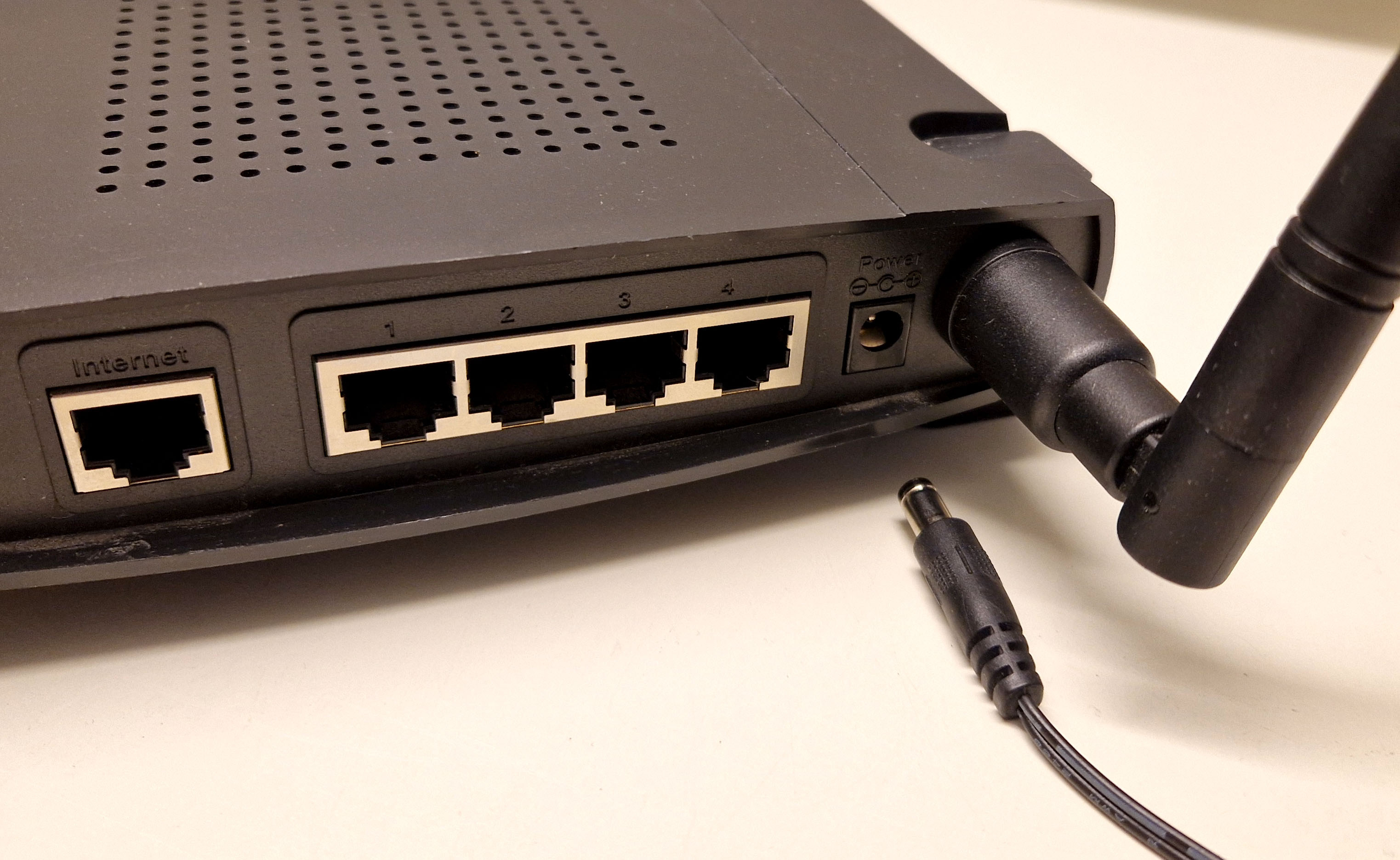 Strömlös router